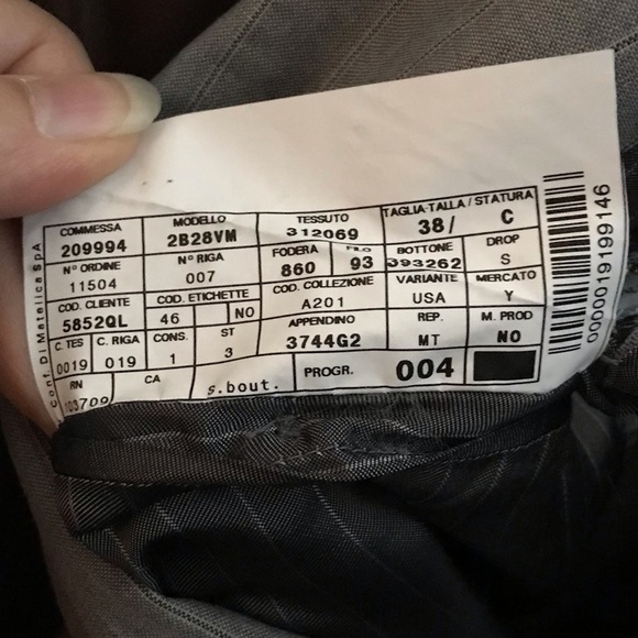 Armani, 2 Piece Suit, Grey, Size 38 - Picture 9 of 9